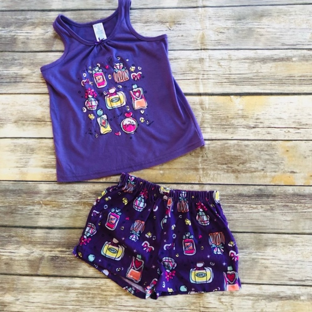 Girls purple pajama set! Size 5/6